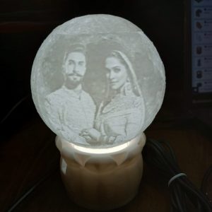 lithophane-moon-lamp